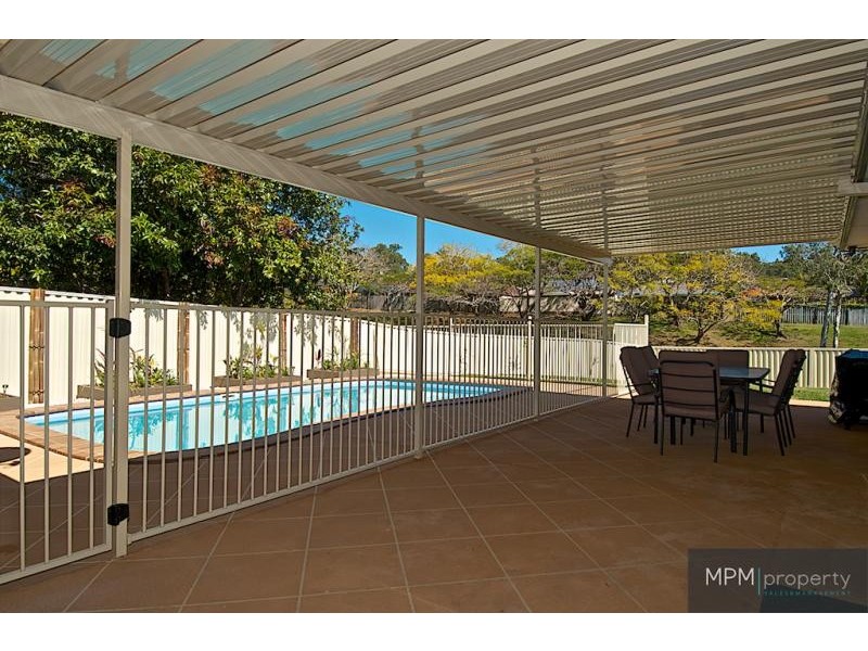 7 James Cagney Cl, Parkwood QLD 4214