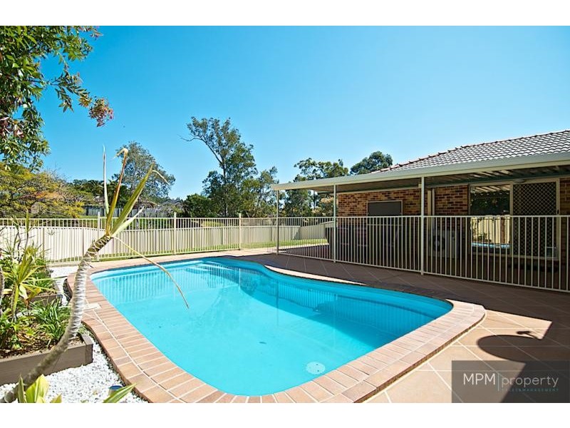 7 James Cagney Cl, Parkwood QLD 4214