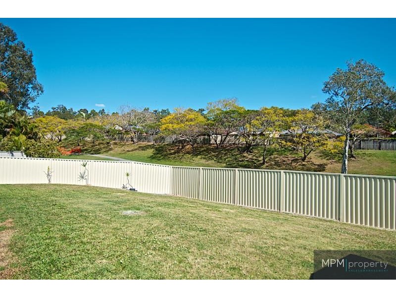 7 James Cagney Cl, Parkwood QLD 4214