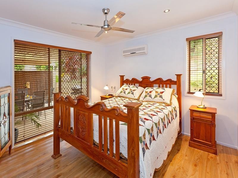 24/1 Archipelago St, Pacific Pines QLD 4211