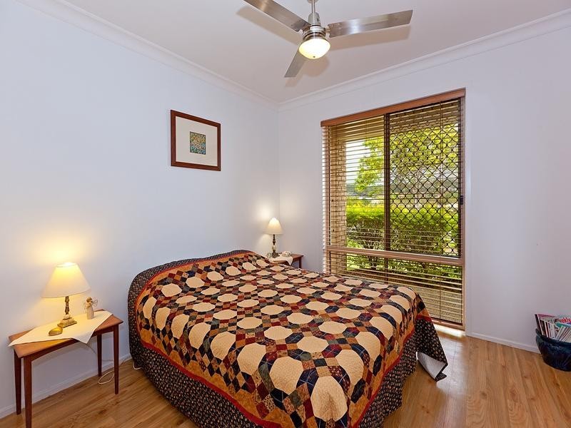 24/1 Archipelago St, Pacific Pines QLD 4211
