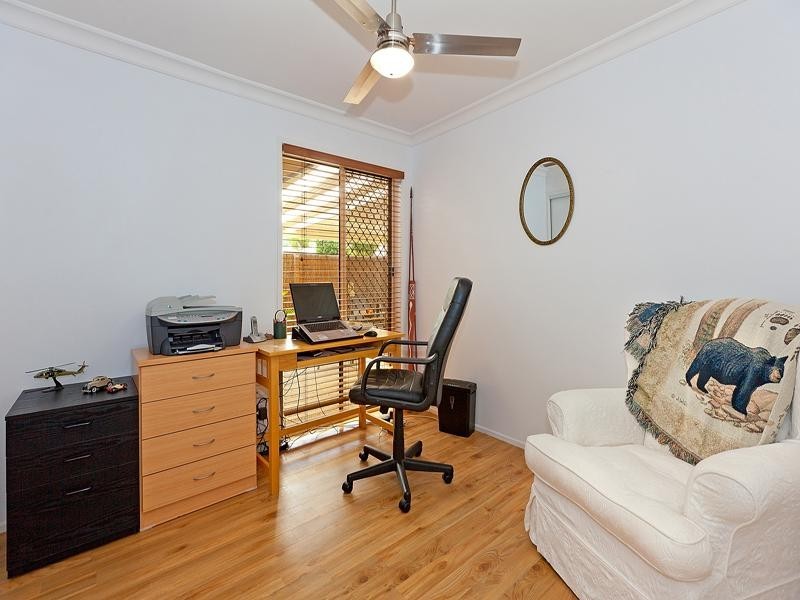 24/1 Archipelago St, Pacific Pines QLD 4211