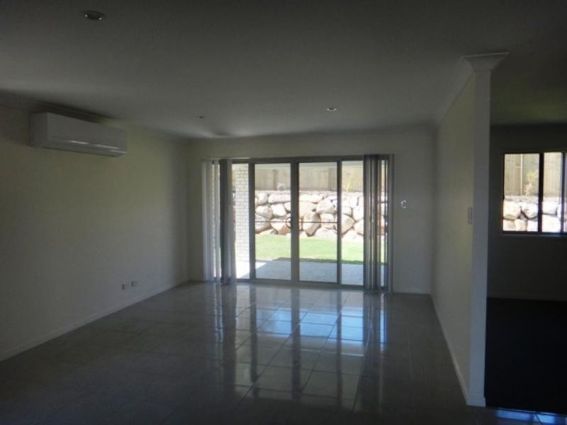 25 Finley  St, Beaudesert QLD 4285