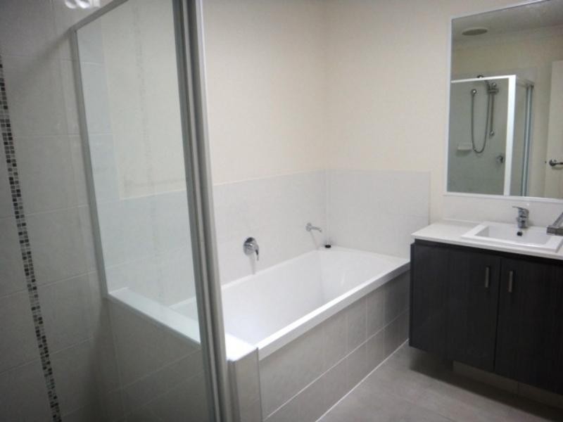 25 Finley  St, Beaudesert QLD 4285