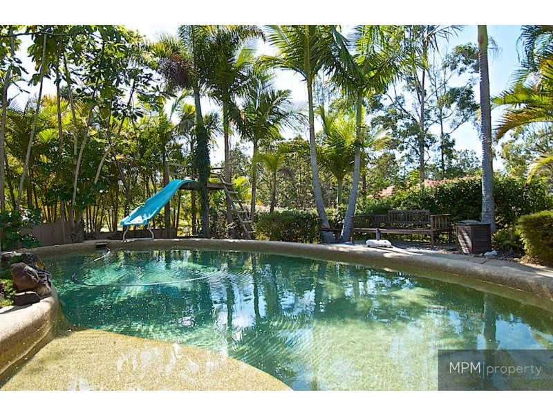 50 Fitzalan Cct, Arundel QLD 4214