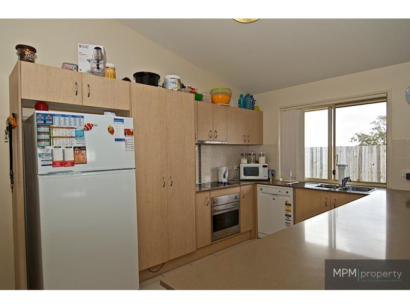 8 Paris Pde, Ormeau QLD 4208