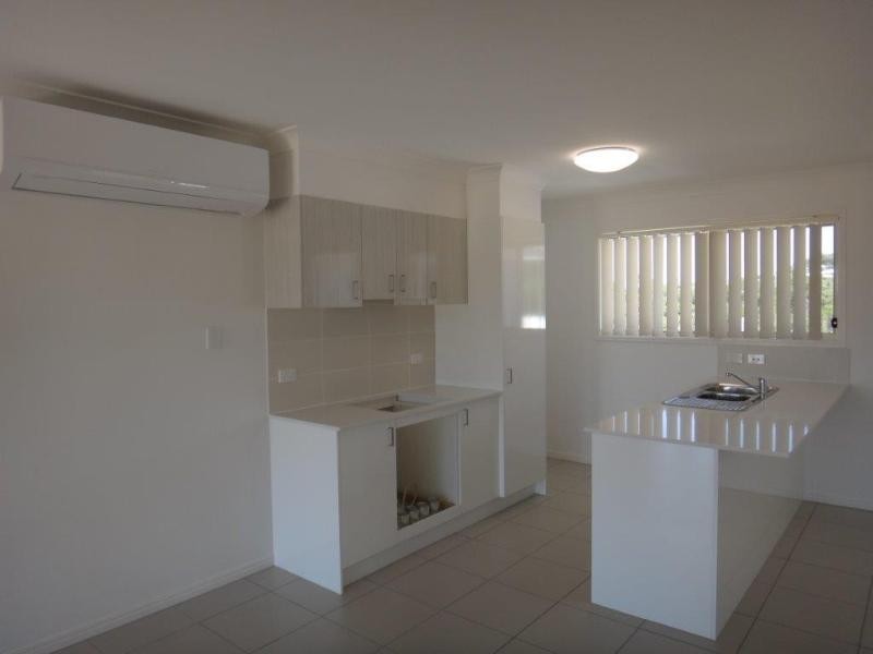 65 Damian Leeding Way, Upper Coomera QLD 4209