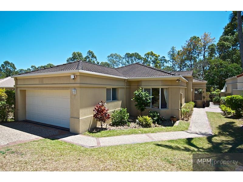 21 Dalloway Ct, Arundel QLD 4214
