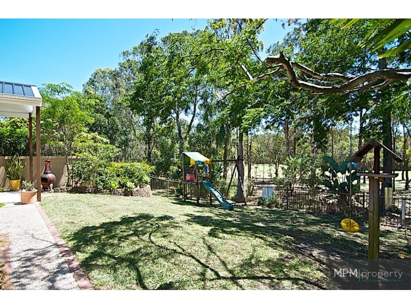 21 Dalloway Ct, Arundel QLD 4214