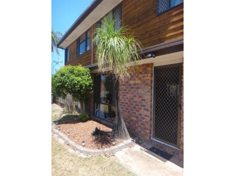 2/36 Frascott  Ave, Varsity Lakes QLD 4227