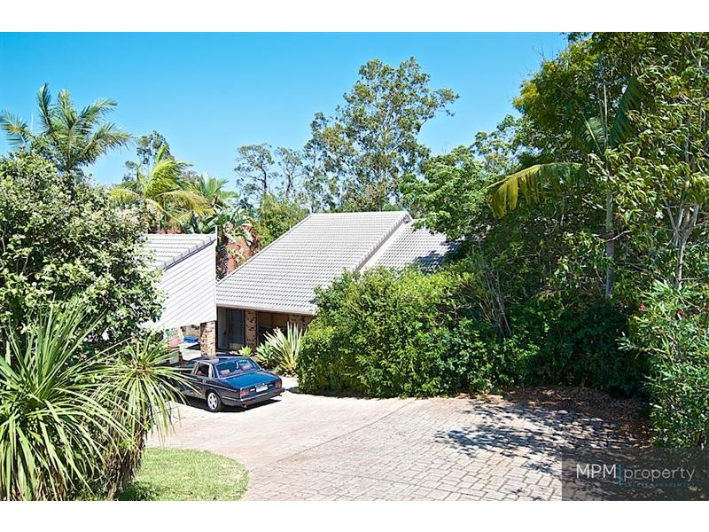 32 Jack Nicklaus Way, Parkwood QLD 4214