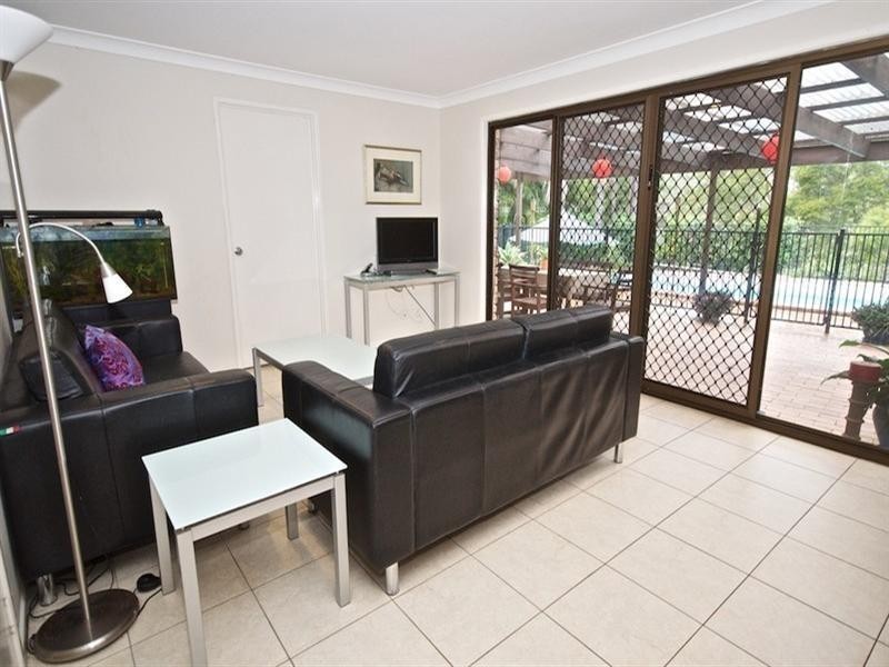 32 Jack Nicklaus Way, Parkwood QLD 4214