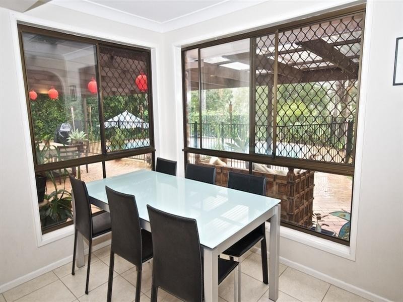 32 Jack Nicklaus Way, Parkwood QLD 4214