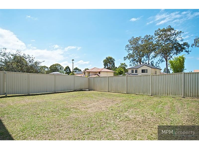 101 Christina Ryan Way, Arundel QLD 4214
