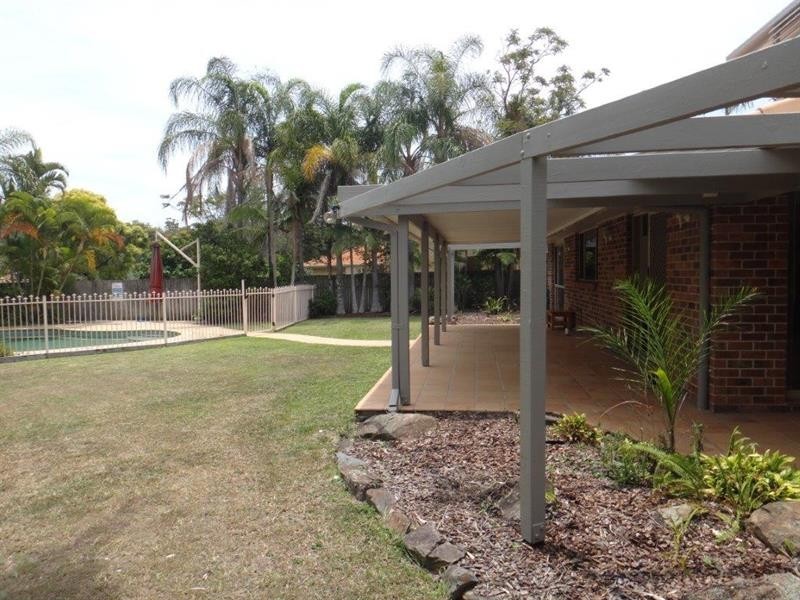 21 Crenshaw Ct, Parkwood QLD 4214