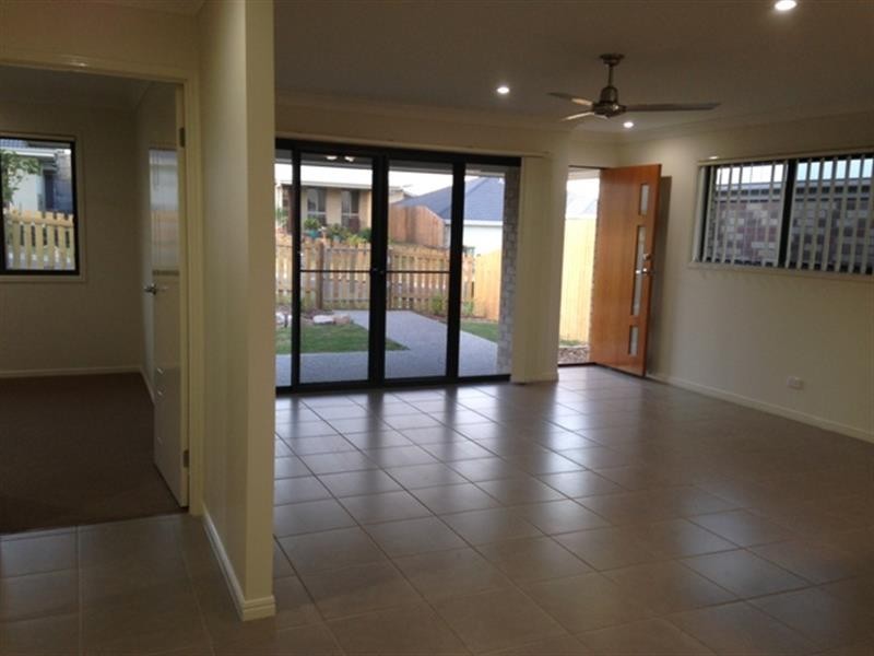 57 Damian Leeding Way, Upper Coomera QLD 4209