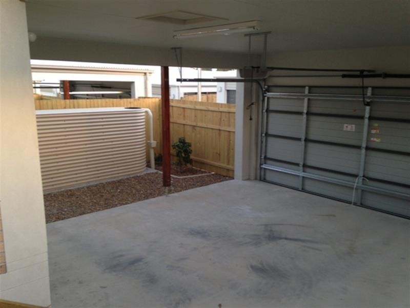 57 Damian Leeding Way, Upper Coomera QLD 4209