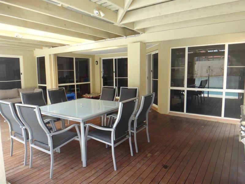 7 Adeliza  Ct, Arundel QLD 4214