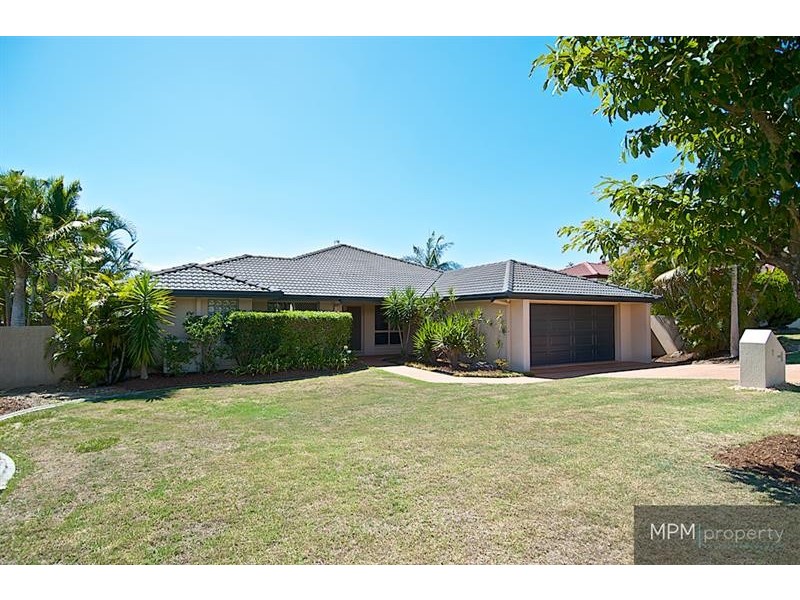 7 Kirdford Ct, Arundel QLD 4214