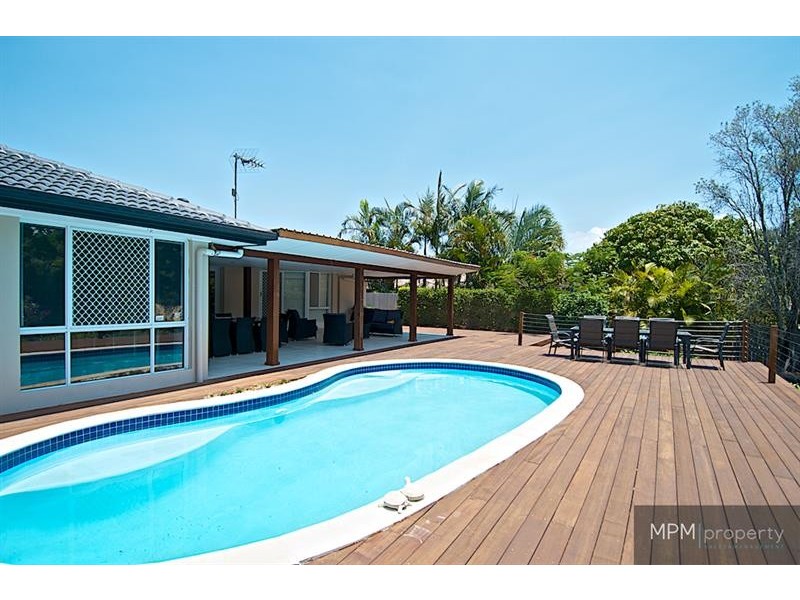 5 Bolt Ct, Parkwood QLD 4214