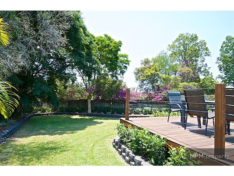 5 Bolt Ct, Parkwood QLD 4214