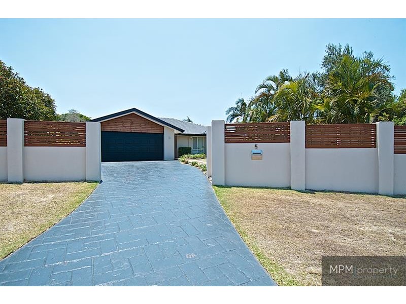 5 Bolt Ct, Parkwood QLD 4214
