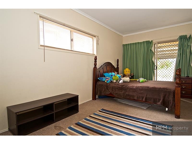15 Range Ct, Arundel QLD 4214
