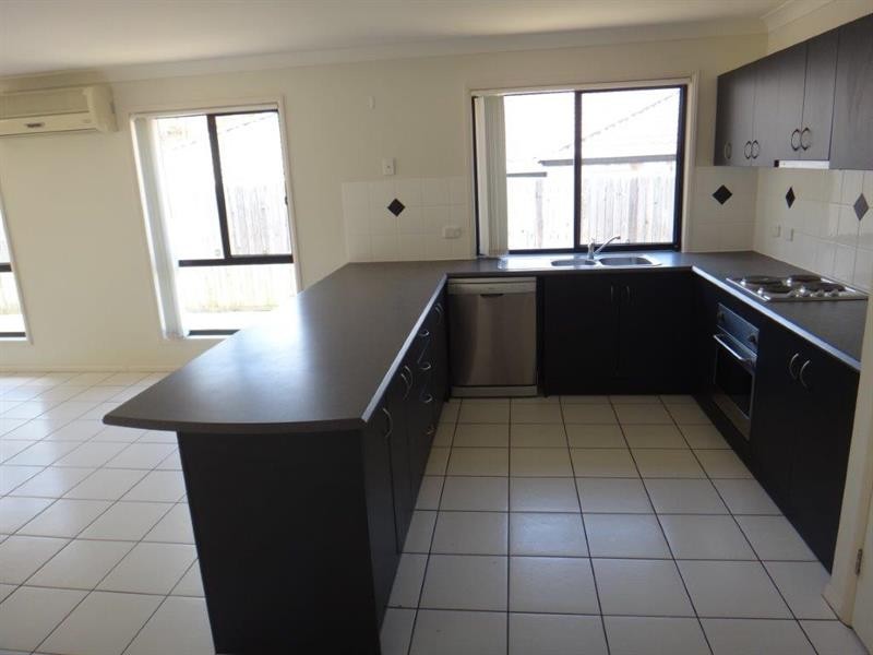 10 Mungana Dr, Upper Coomera QLD 4209