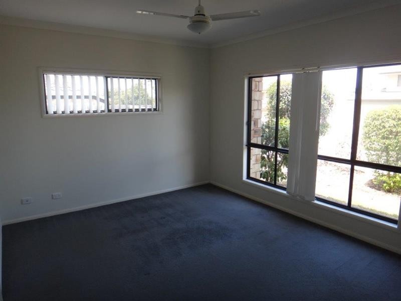 10 Mungana Dr, Upper Coomera QLD 4209