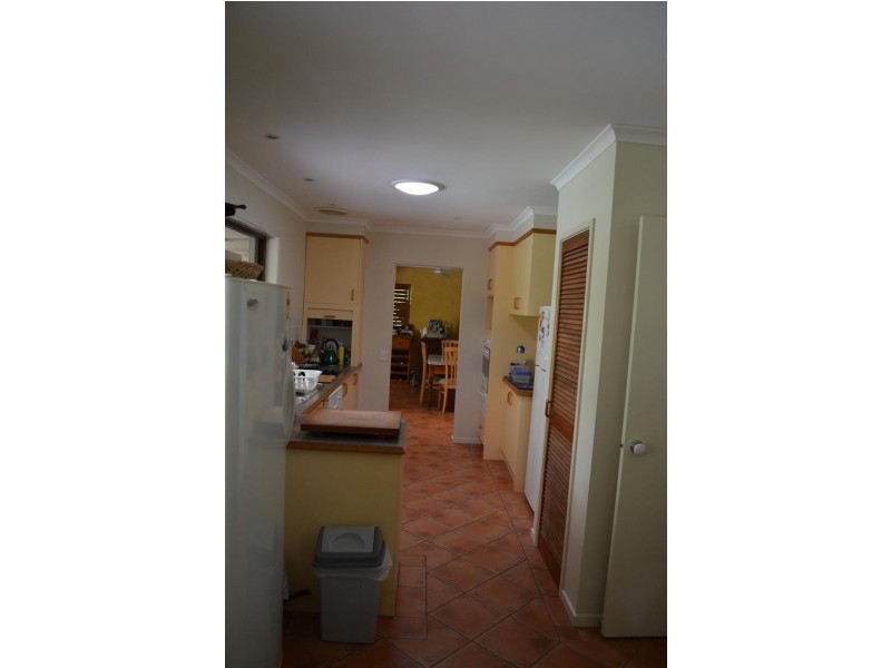 7 Koonan Ct, Ashmore QLD 4214