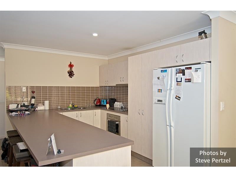 52 Diamantina Cct, Pacific Pines QLD 4211