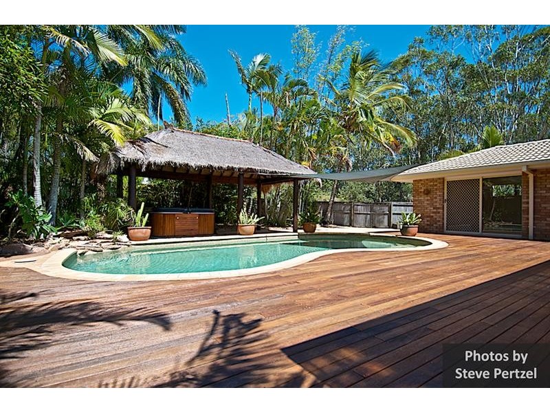 33 Clubhouse Dr, Arundel QLD 4214