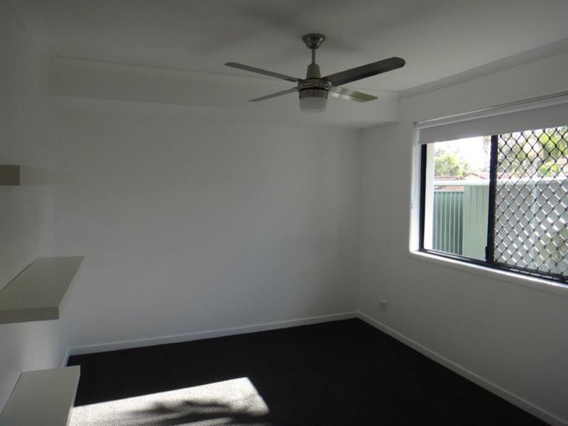1/7 Morinda  Way, Labrador QLD 4215
