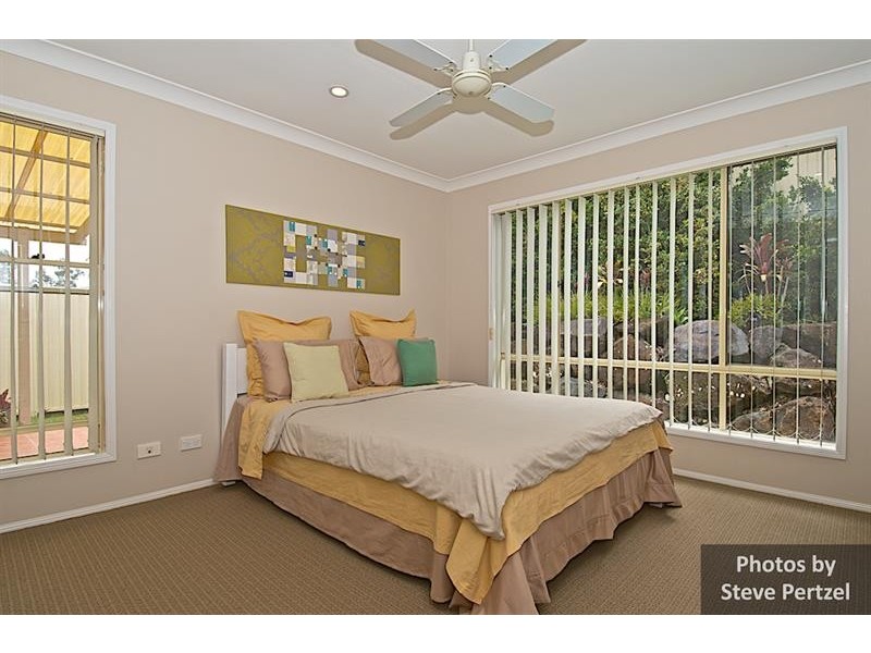 35 Respall Way, Arundel QLD 4214