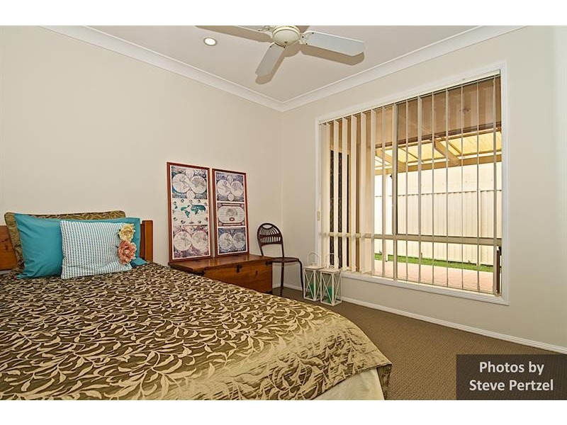 35 Respall Way, Arundel QLD 4214