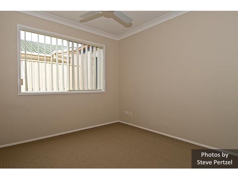 35 Respall Way, Arundel QLD 4214