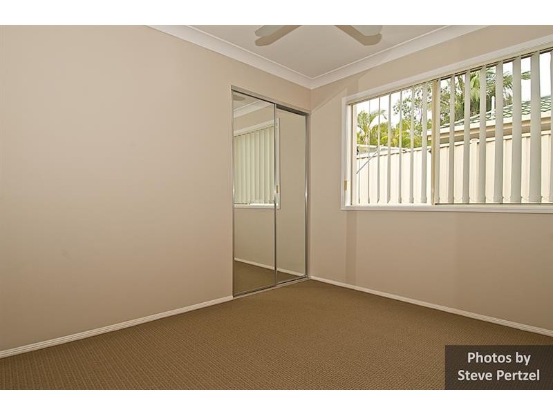 35 Respall Way, Arundel QLD 4214