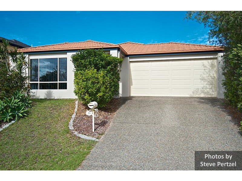 35 Respall Way, Arundel QLD 4214