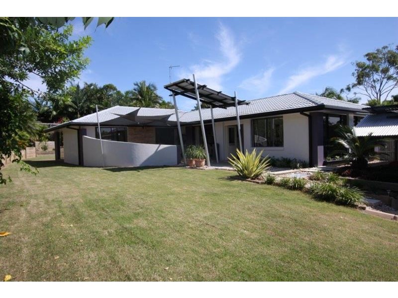 3 Palona Pl, Ashmore QLD 4214