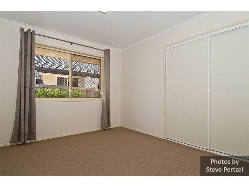 65 Daintree Dr, Parkwood QLD 4214