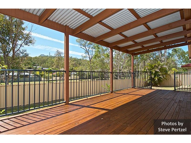 65 Daintree Dr, Parkwood QLD 4214