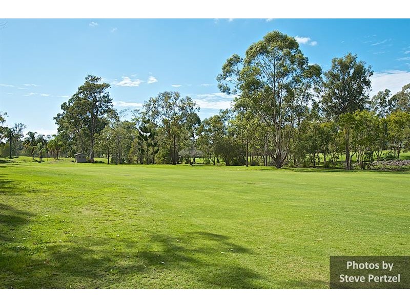 32 Jack Nicklaus Way, Parkwood QLD 4214