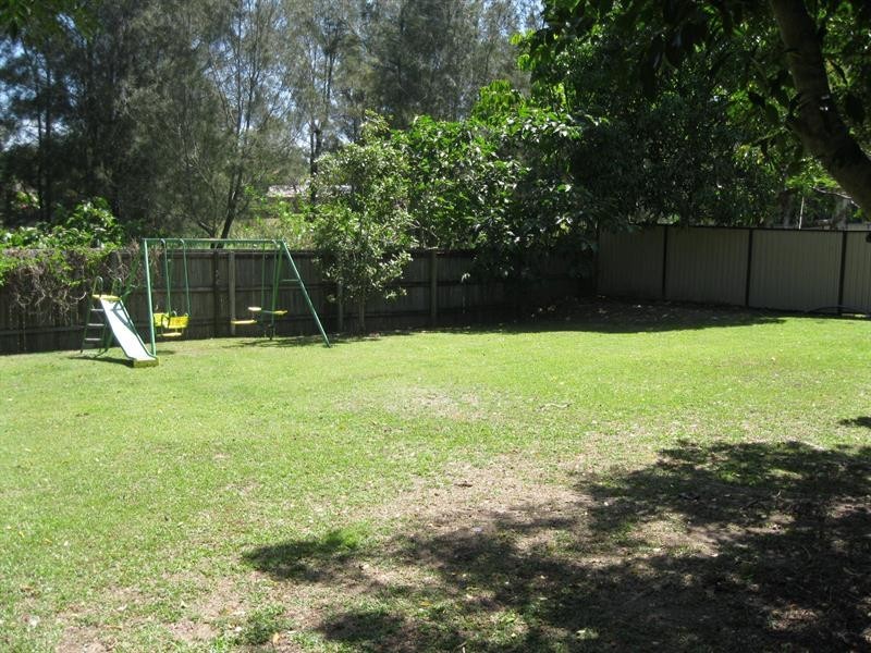 9 Haddon  Ct, Carrara QLD 4211