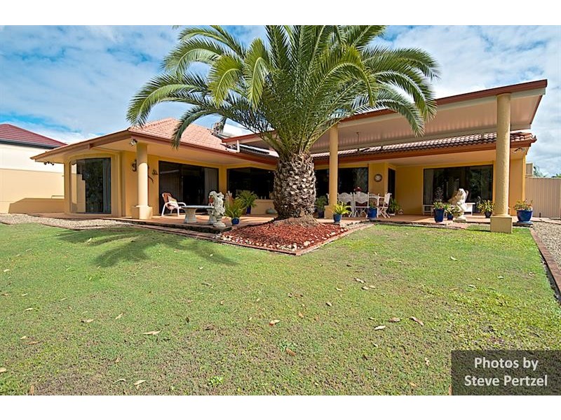 19 Hazel Ct, Arundel QLD 4214