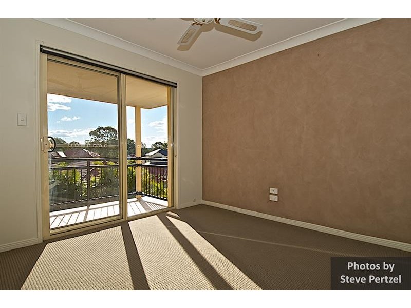 62 Tiger Dr, Arundel QLD 4214