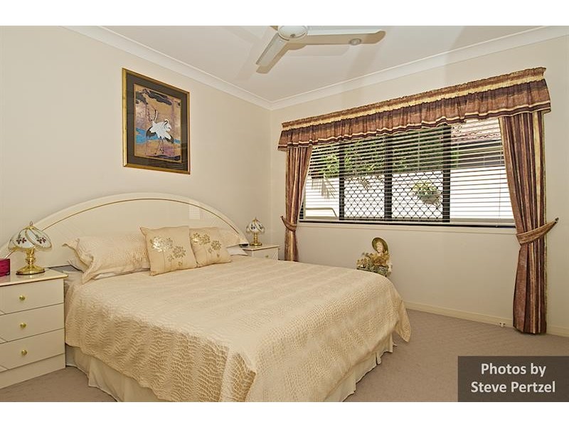 103 Arun Dr, Arundel QLD 4214