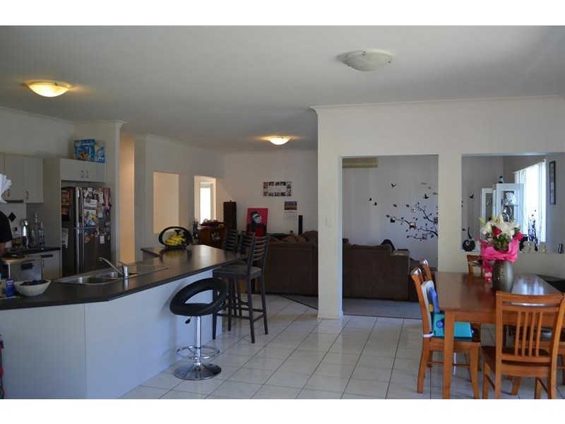 8 Alisma Ct, Ormeau QLD 4208