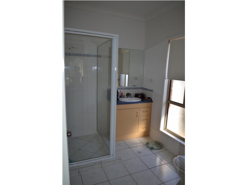 8 Alisma Ct, Ormeau QLD 4208