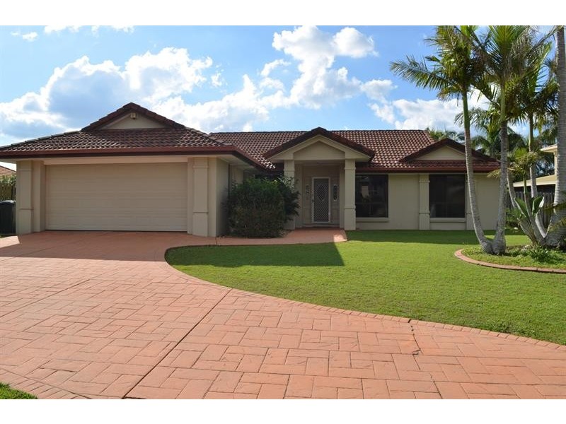 22 Lakeshore Dr, Monterey Keys QLD 4212
