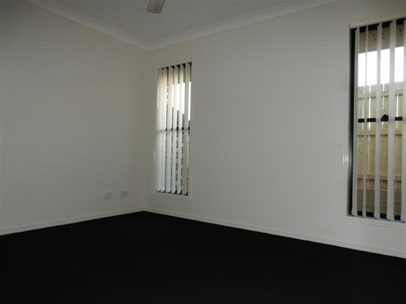 75 Damian Leeding  Way, Upper Coomera QLD 4209